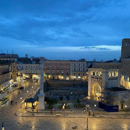 مبيت وإفطار ليتشي L'Attico Piazza Sant'Oronzo المظهر الخارجي الصورة
