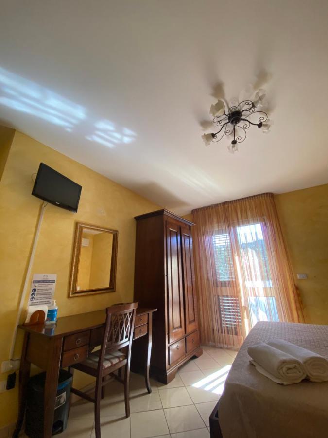 مبيت وإفطار ليتشي L'Attico Piazza Sant'Oronzo المظهر الخارجي الصورة