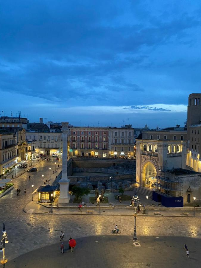 مبيت وإفطار ليتشي L'Attico Piazza Sant'Oronzo المظهر الخارجي الصورة