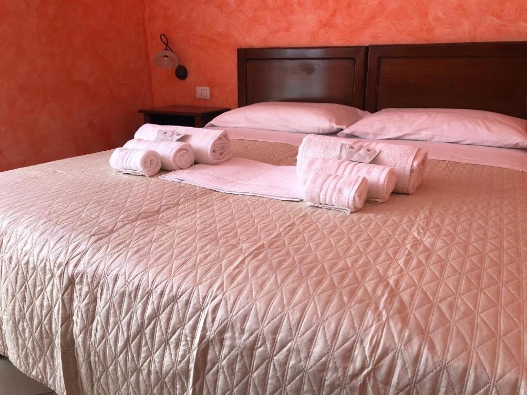 مبيت وإفطار ليتشي L'Attico Piazza Sant'Oronzo المظهر الخارجي الصورة